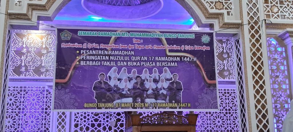 Syiarkan Semangat Ramadhan, MTs Muhammdiyah Bungo Tanjung Gelar Peringatan Nuzulul Qur’an hingga Berbagi Takjil dan Berbuka Bersama